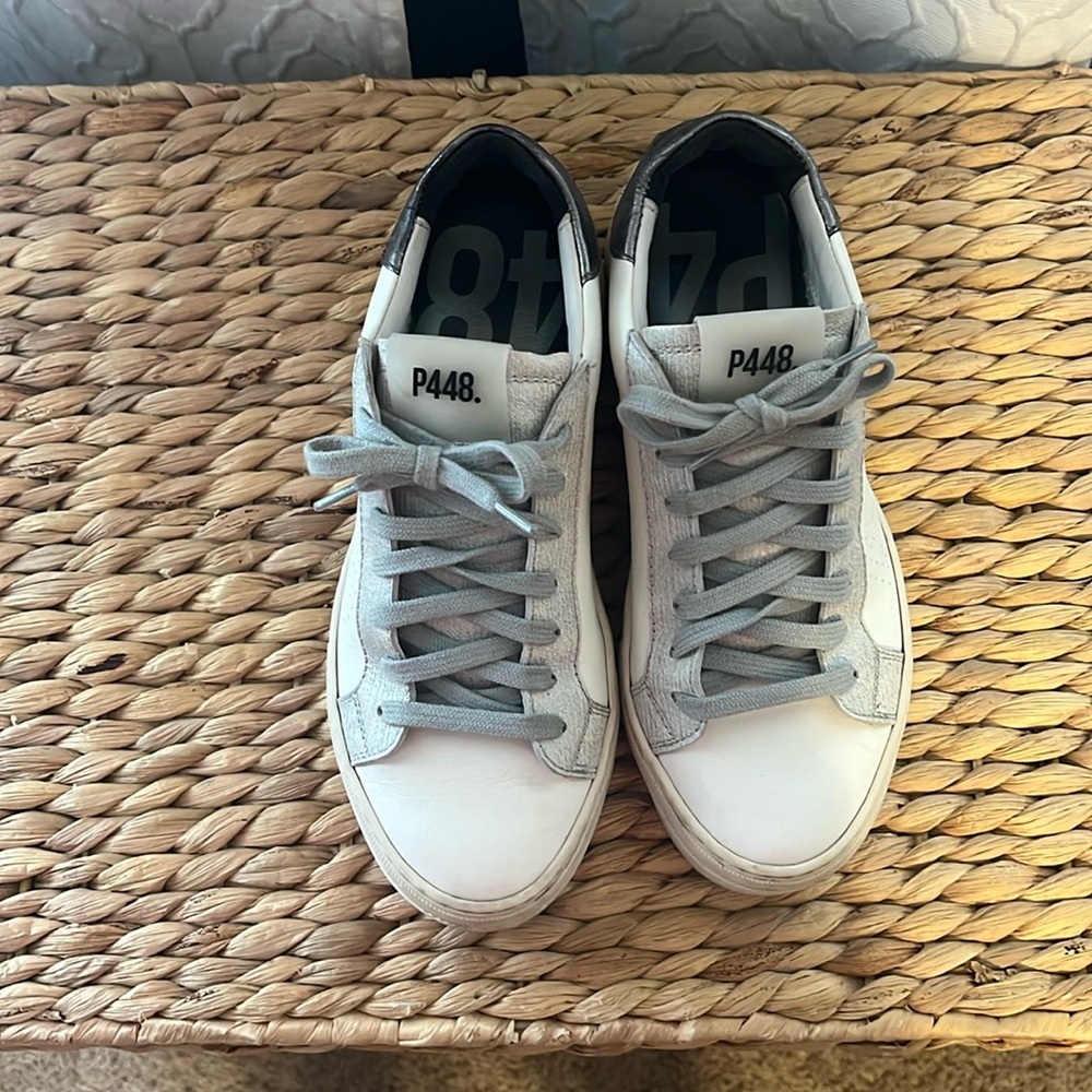 P448. Size 6.5 (37) Very gently worn shoes.